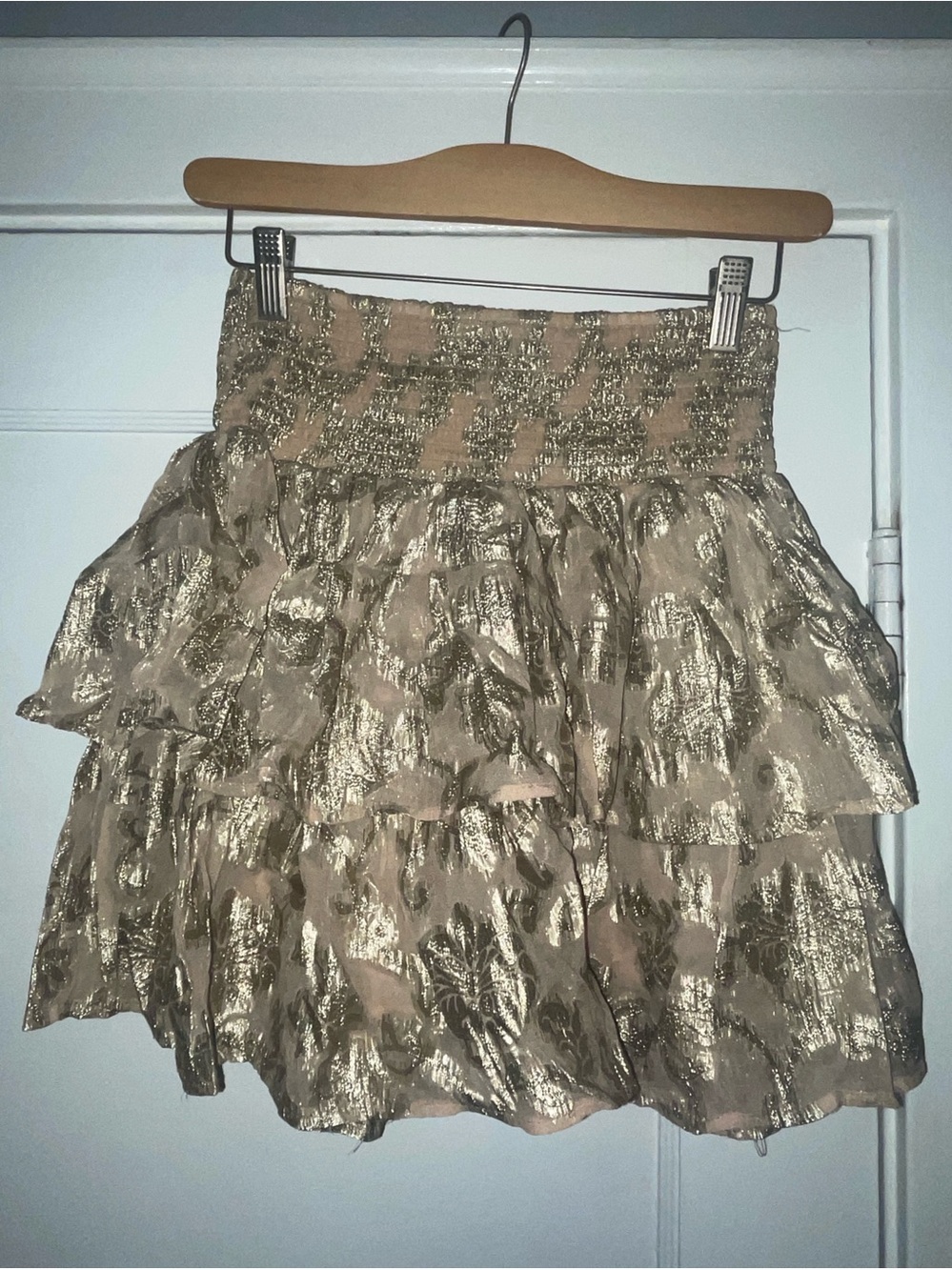 Elan Metallic Gold Tiered Ruffle Mini Skirt